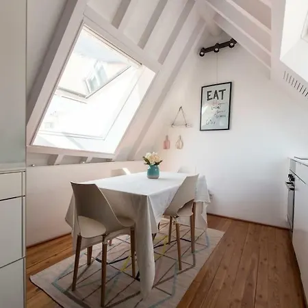 Duplex With Riverview In Historic Centre * Лиссабон