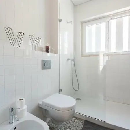Duplex With Riverview In Historic Centre Апартаменты *