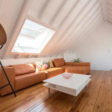 Duplex With Riverview In Historic Centre Апартаменты Лиссабон
