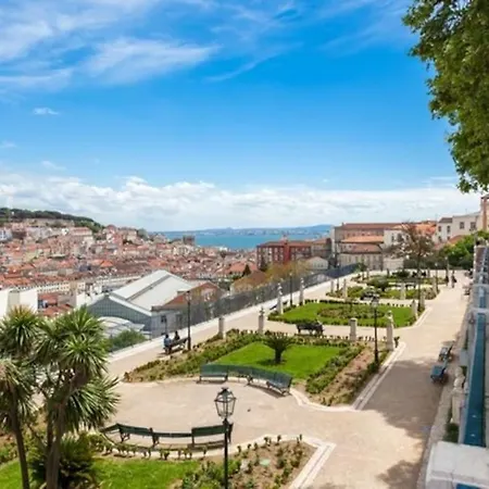 Duplex With Riverview In Historic Centre Апартаменты