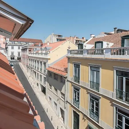 Duplex With Riverview In Historic Centre Апартаменты