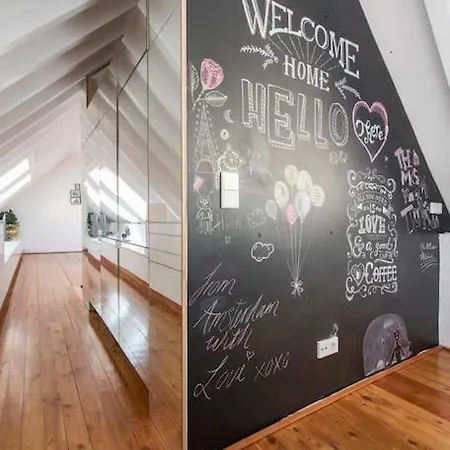 Апартаменты Duplex With Riverview In Historic Centre