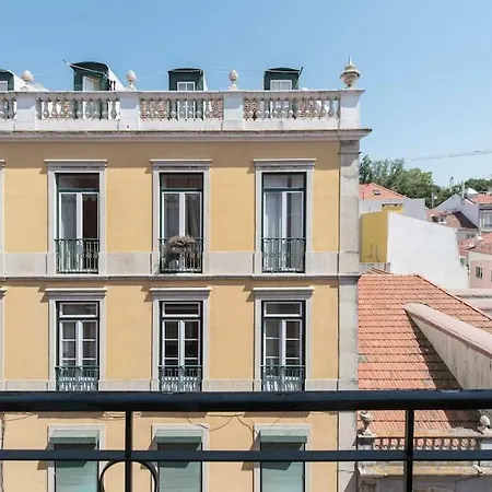 Duplex With Riverview In Historic Centre Апартаменты