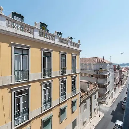 Апартаменты Duplex With Riverview In Historic Centre *